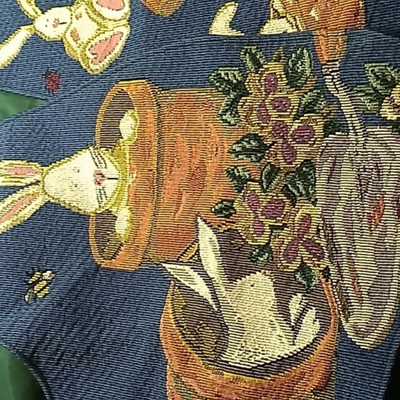 Vintage 1990s Y2K Tapestry Easter spring rabbit bunnies vest XL - Picture 3 of 3
